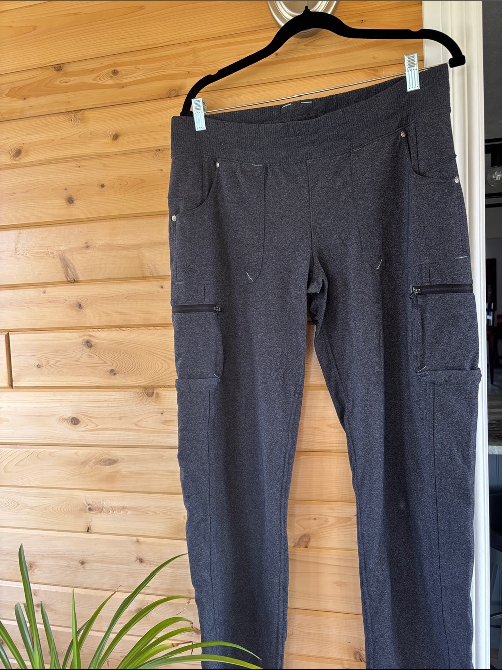 Athleta Dark Gray Stretch Cargo Pants